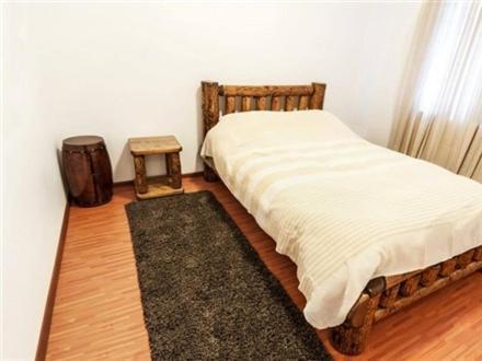 Cazarma Cavalerilor Campulung Ngoại thất bức ảnh